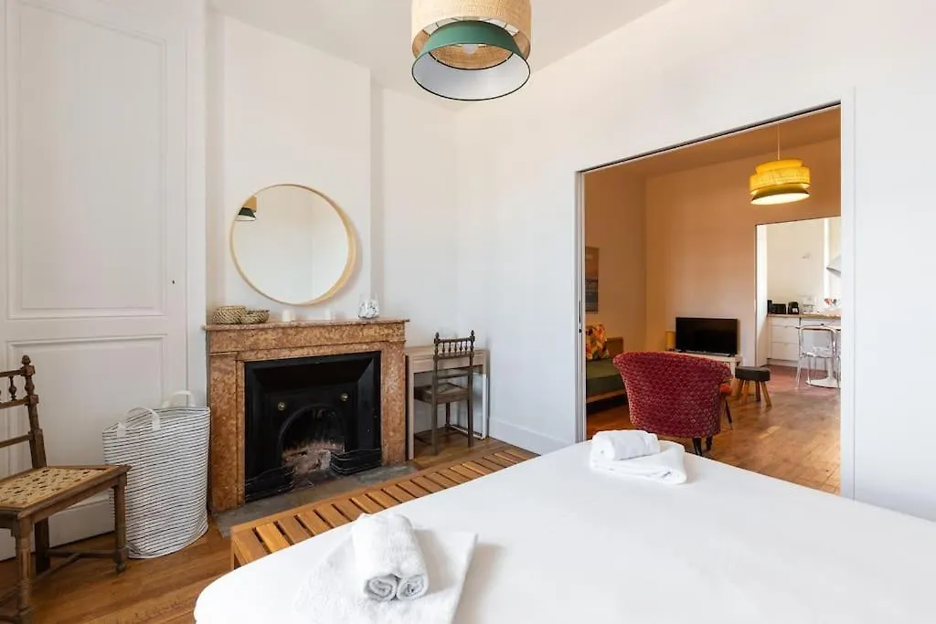 Appartement Bnbgones - L'Harmonie Feuillat - Montchat - Metro Monplaisir à Lyon