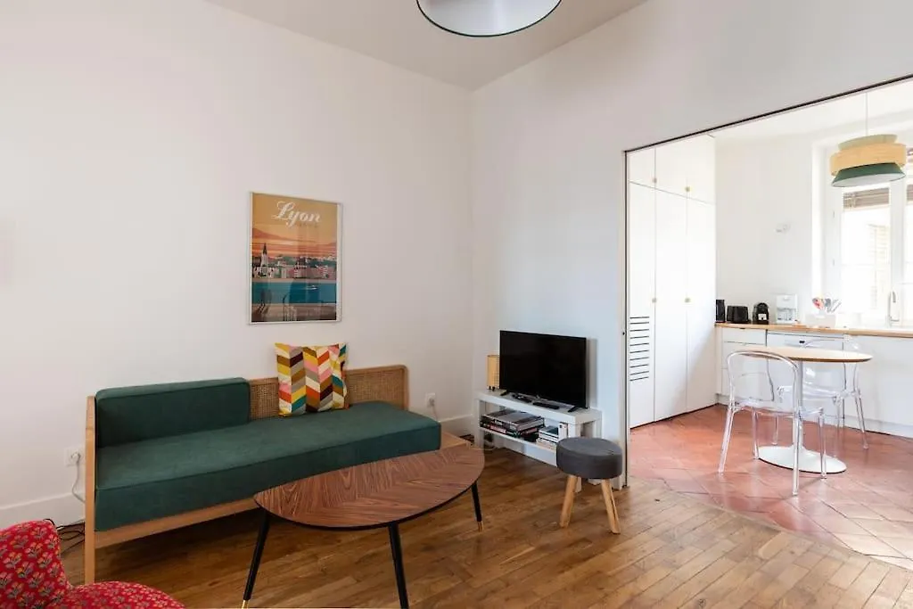 Appartement Bnbgones - L'Harmonie Feuillat - Montchat - Metro Monplaisir à Lyon France