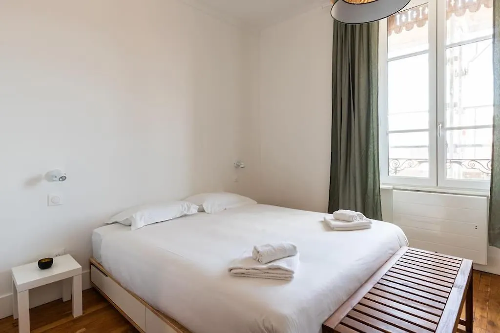 Appartement Bnbgones - L'Harmonie Feuillat - Montchat - Metro Monplaisir à Lyon