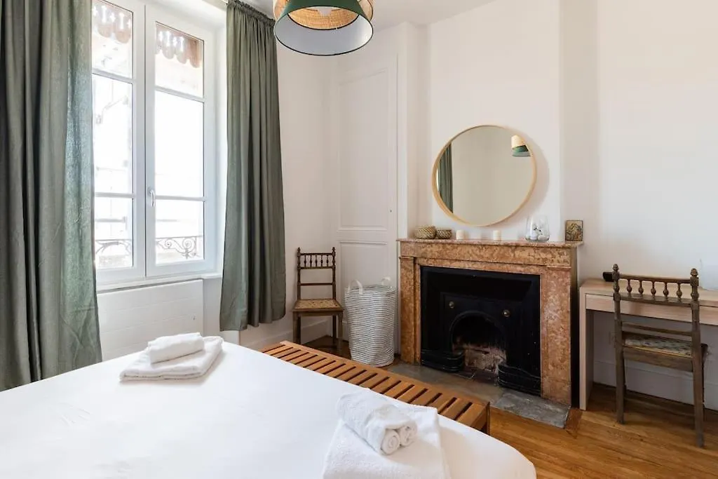 Appartement Bnbgones - L'Harmonie Feuillat - Montchat - Metro Monplaisir à Lyon